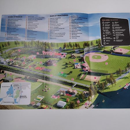 Ferienwohnung Domino Hluboká nad Vltavou Exterior foto