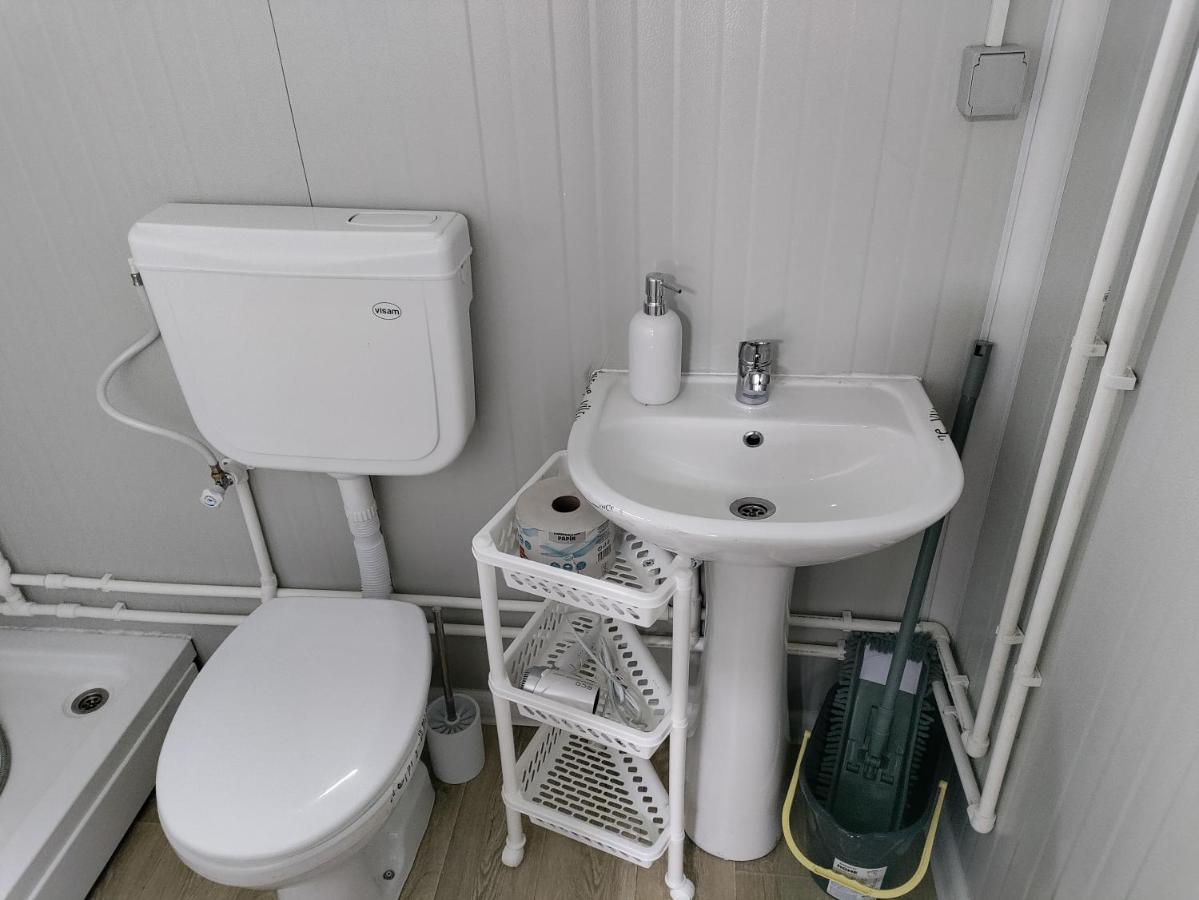 Ferienwohnung Domino Hluboká nad Vltavou Exterior foto